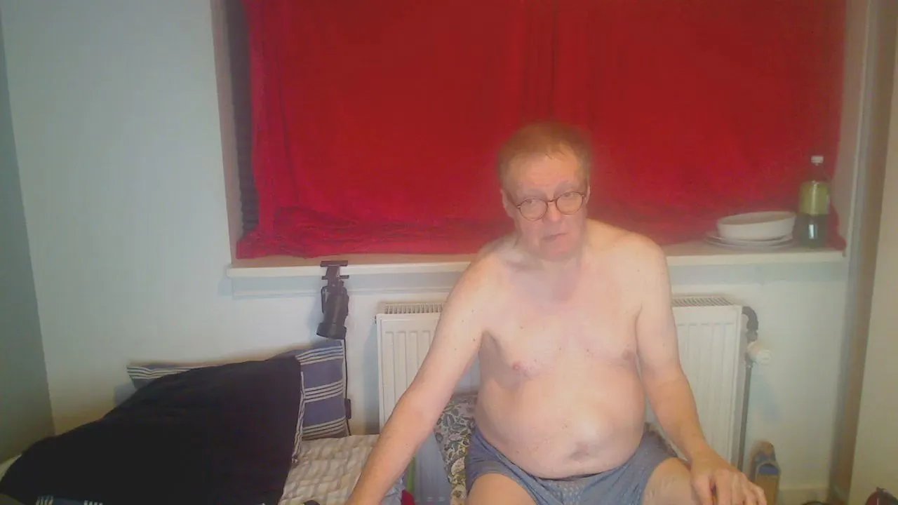 Offline bigmacdaddy1959 on Cam4