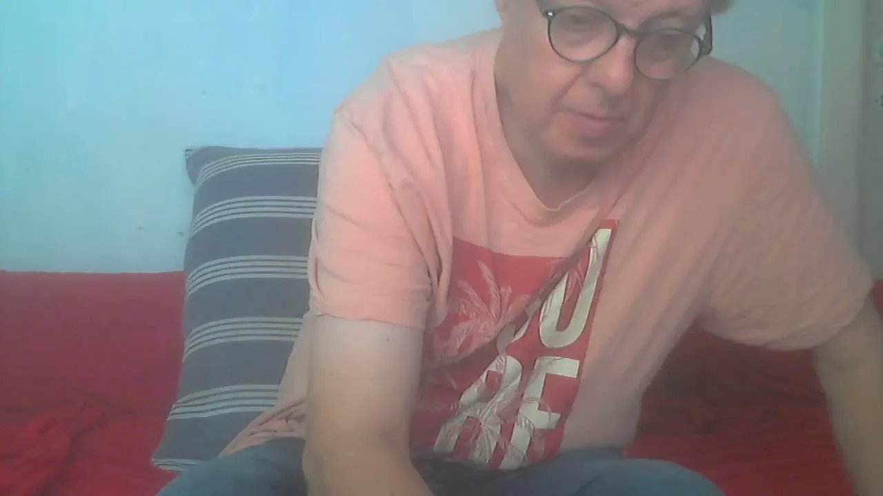Offline bigmacdaddy1959 on Cam4