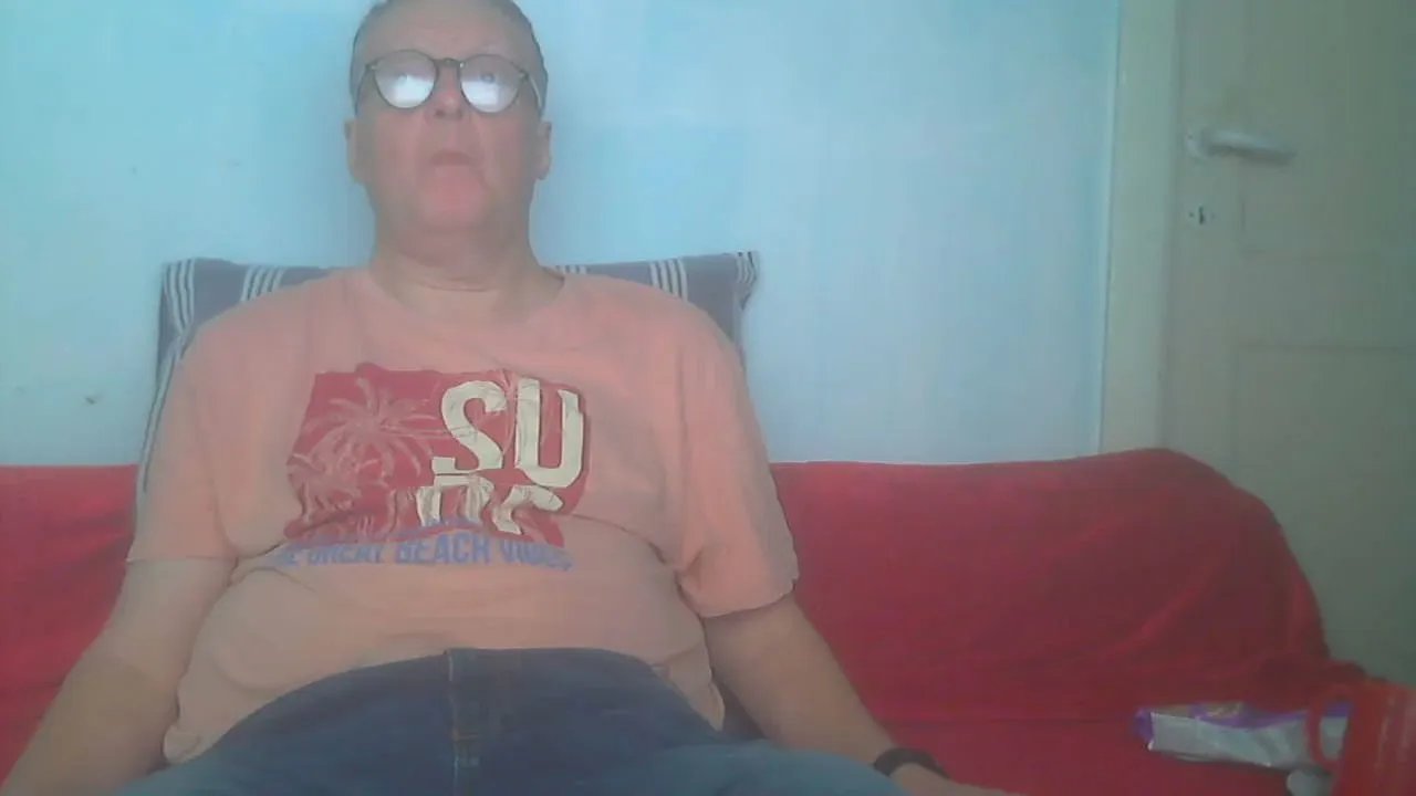 Offline bigmacdaddy1959 on Cam4