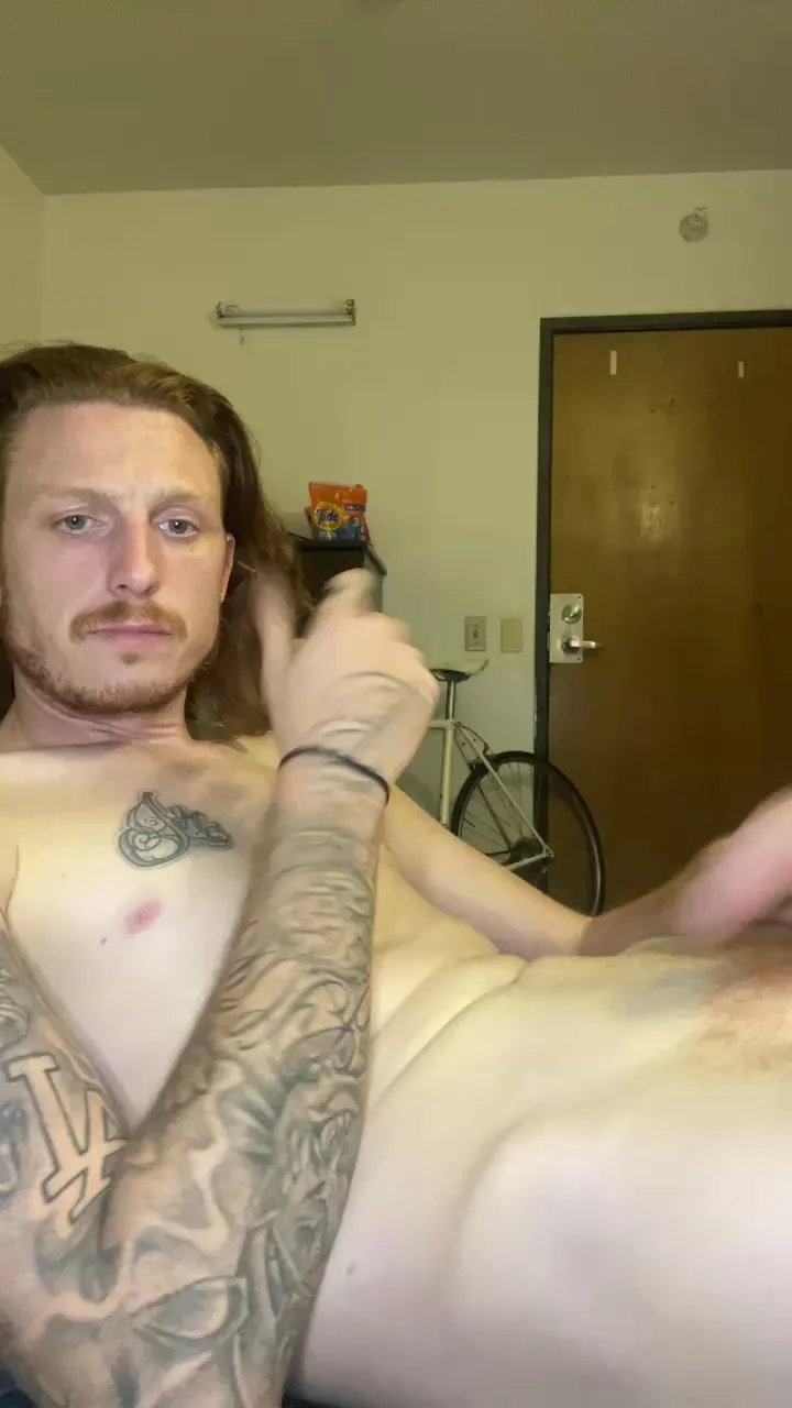 Offline BIGxRED420 on Cam4