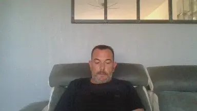 Offline BIRDY1383 on Cam4