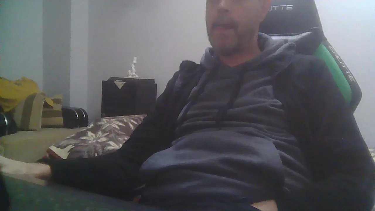 Offline boranfun29 on Cam4