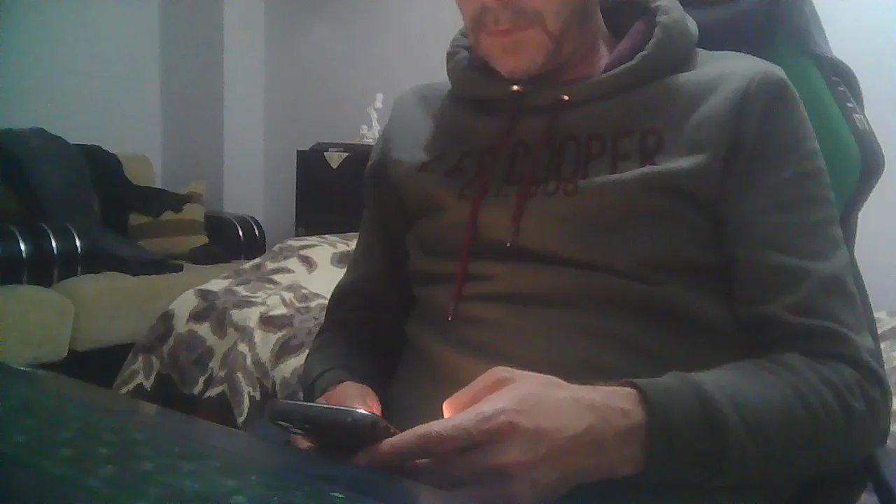 Offline boranfun29 on Cam4