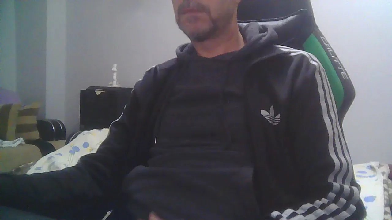 Offline boranfun29 on Cam4