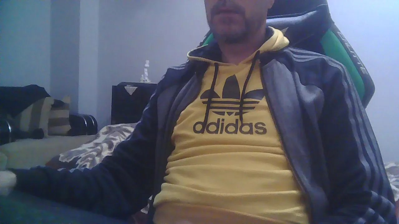 Offline boranfun29 on Cam4