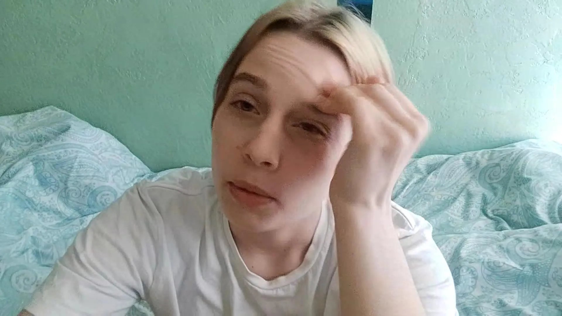 Offline BrandeHaley on Cam4