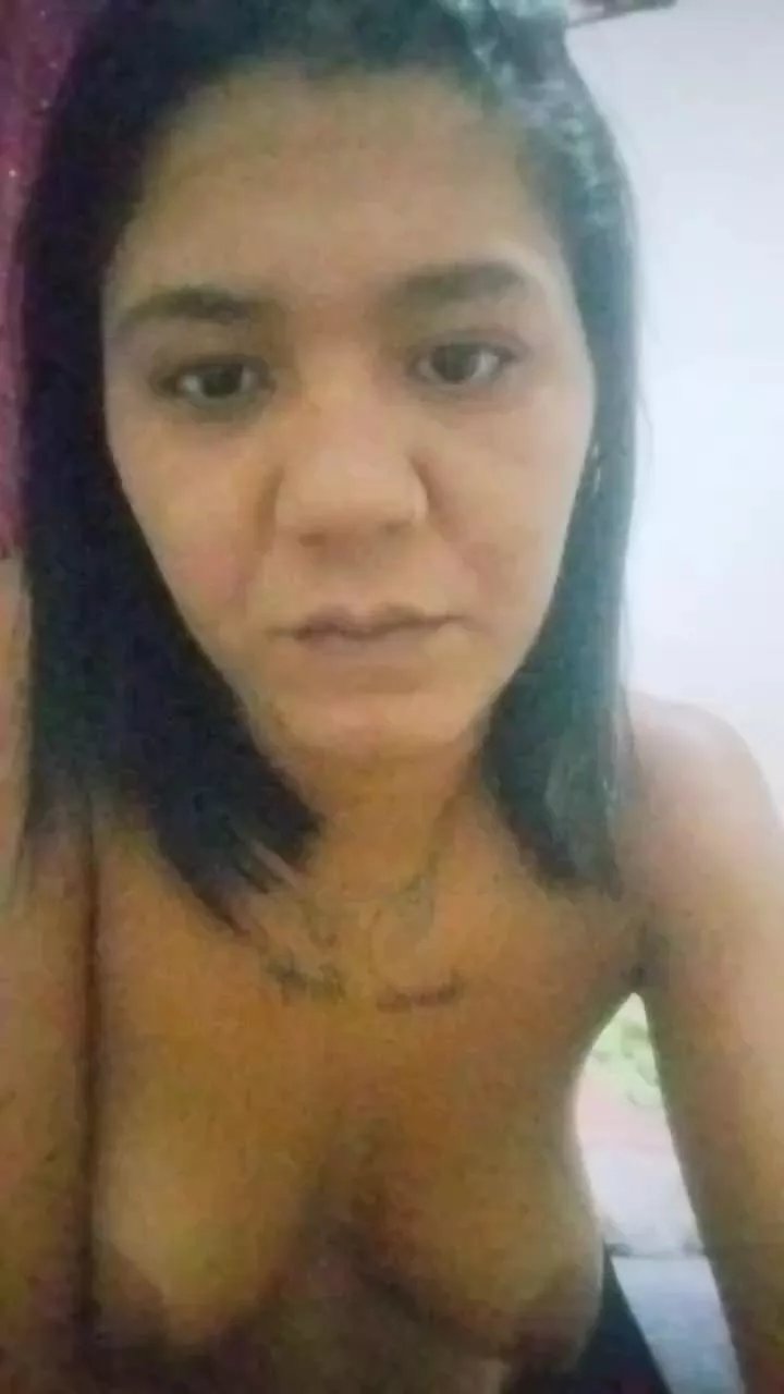 Offline Bruninha251 on Cam4
