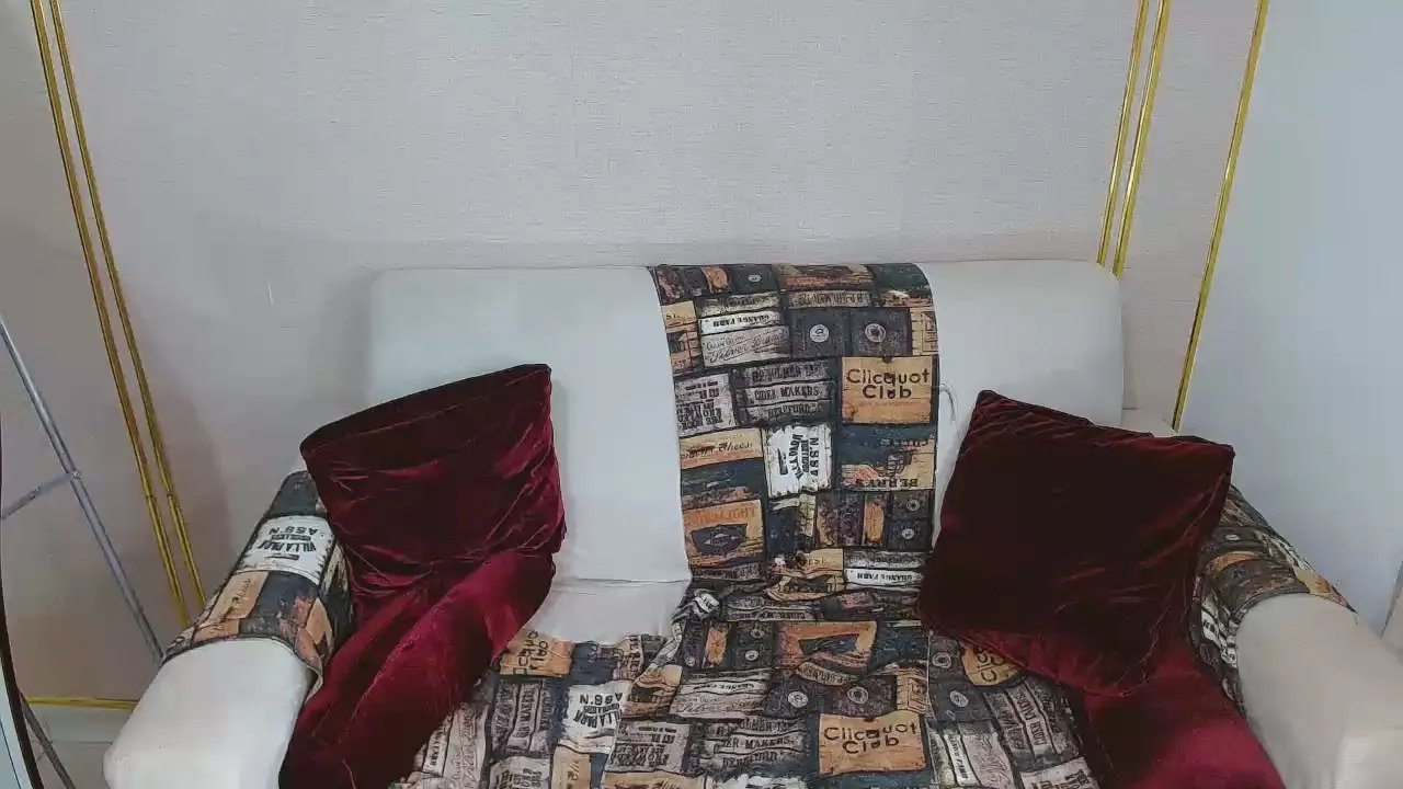 Offline CamiBunny on Cam4