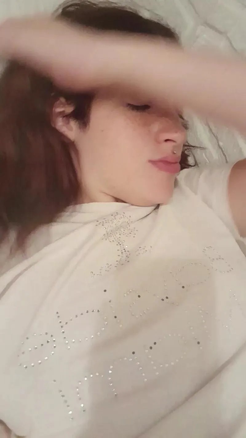 Freechat camila4993 on Cam4