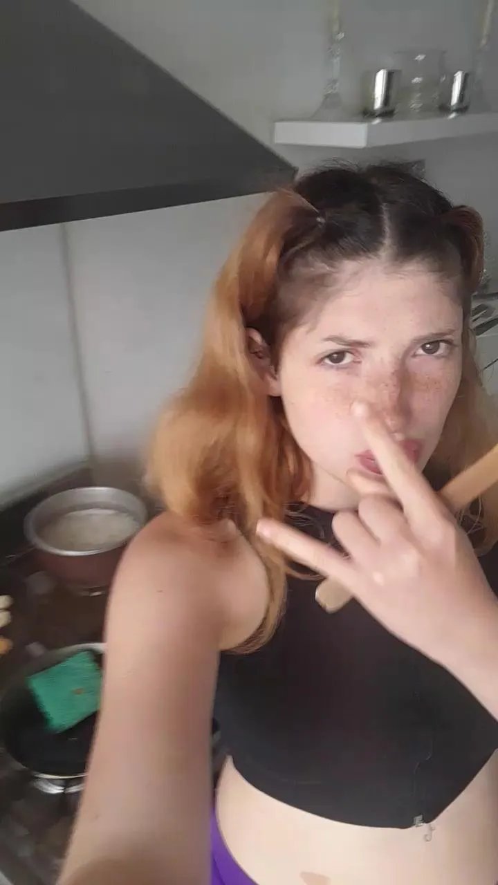 Freechat camila4993 on Cam4