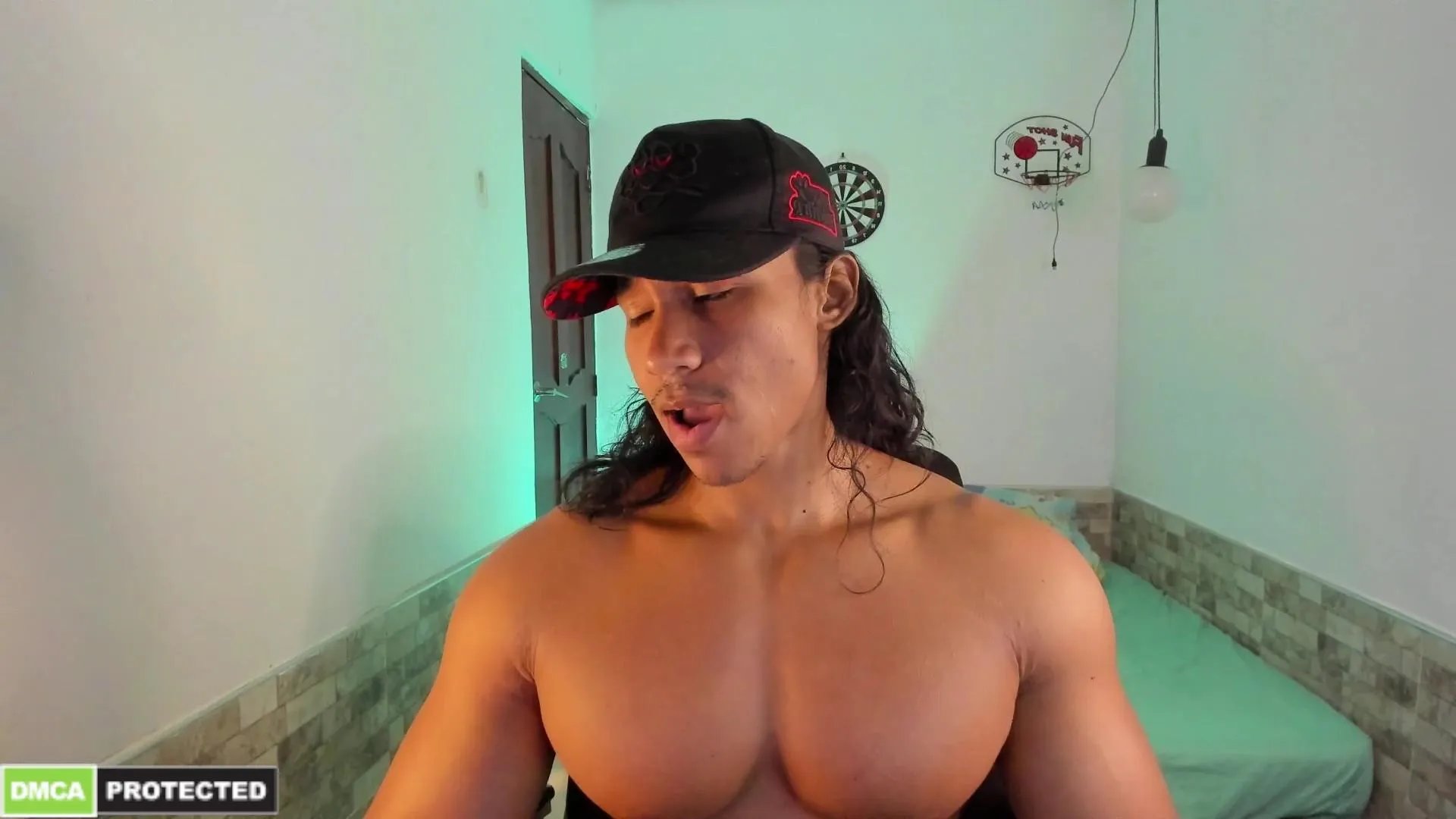 Offline Carl_Smithh on Cam4