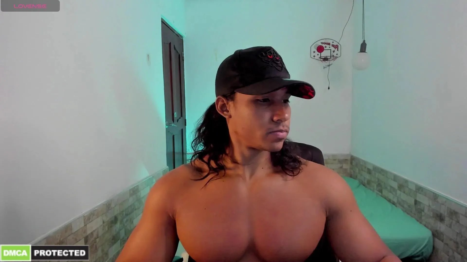 Offline Carl_Smithh on Cam4