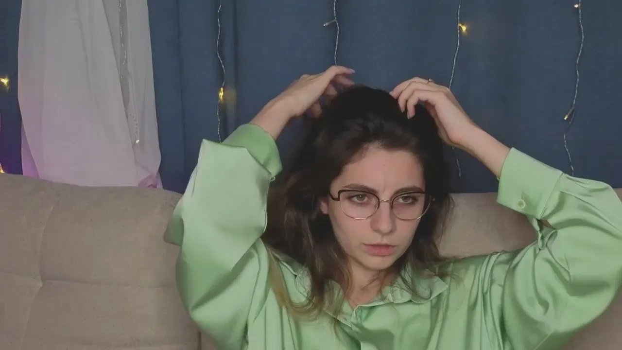 Freechat CaronFowlkes on Cam4