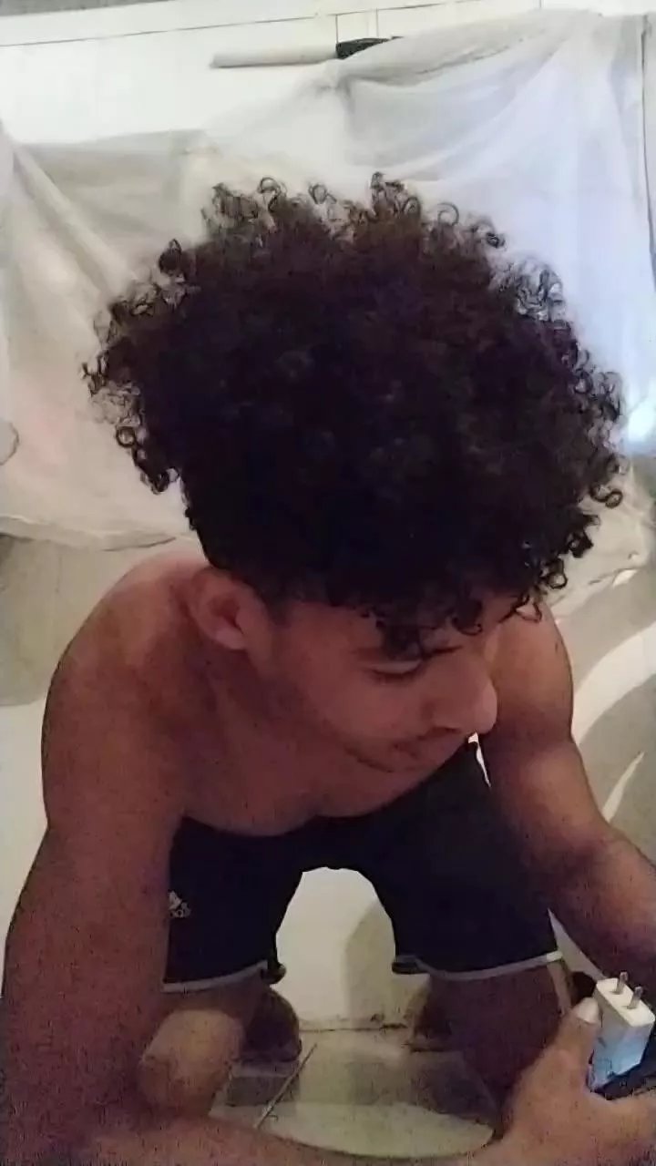 Offline catire85 on Cam4