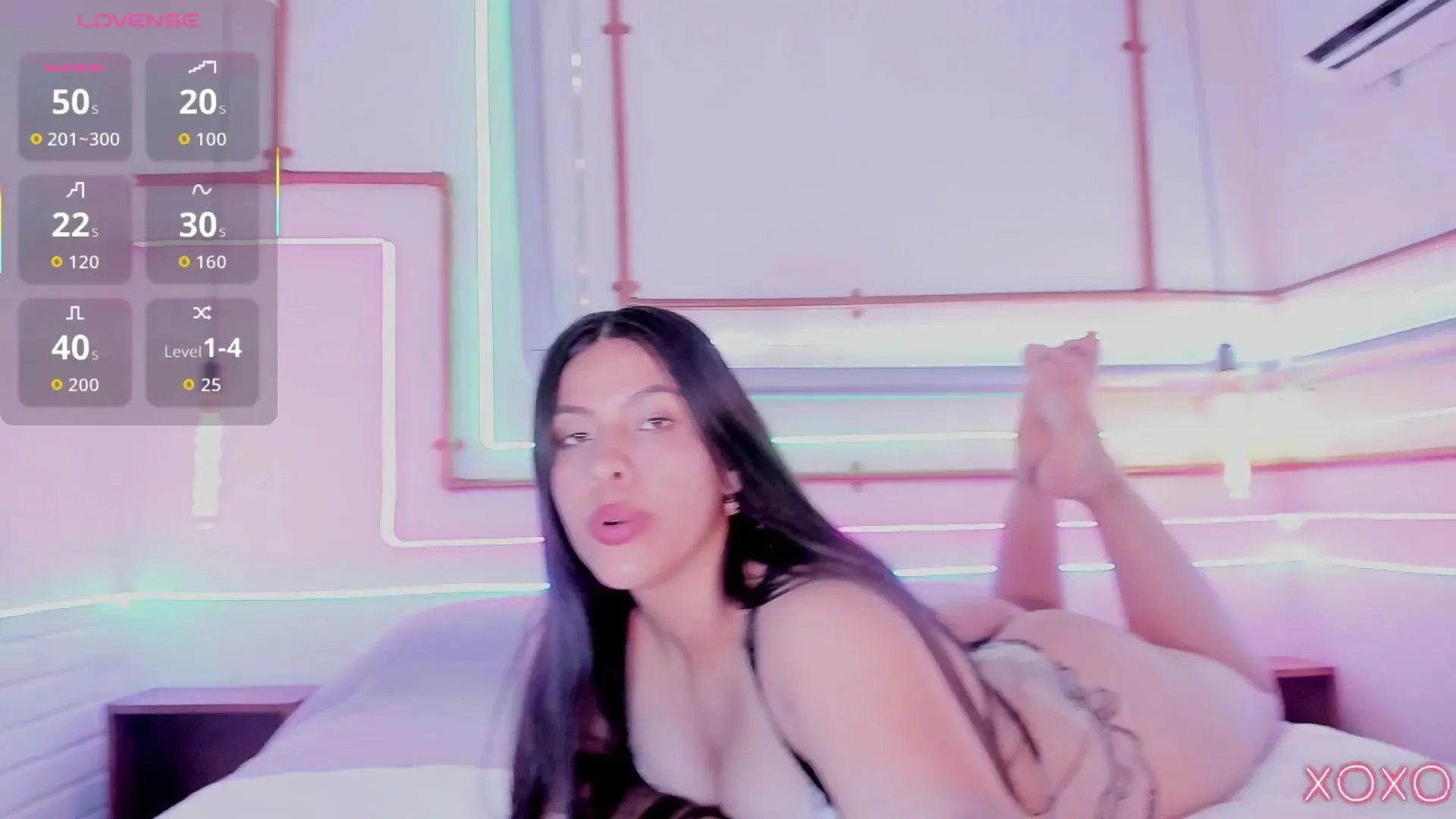 Offline charlote_masson on Cam4