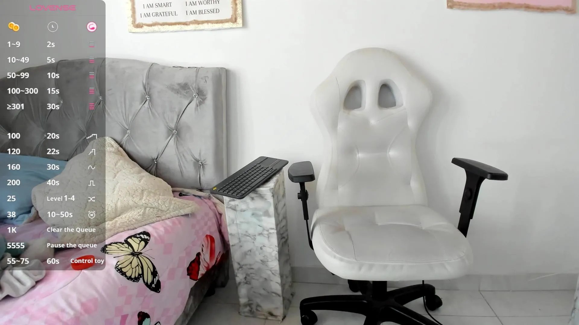 Offline ciindy2_love_ on Cam4