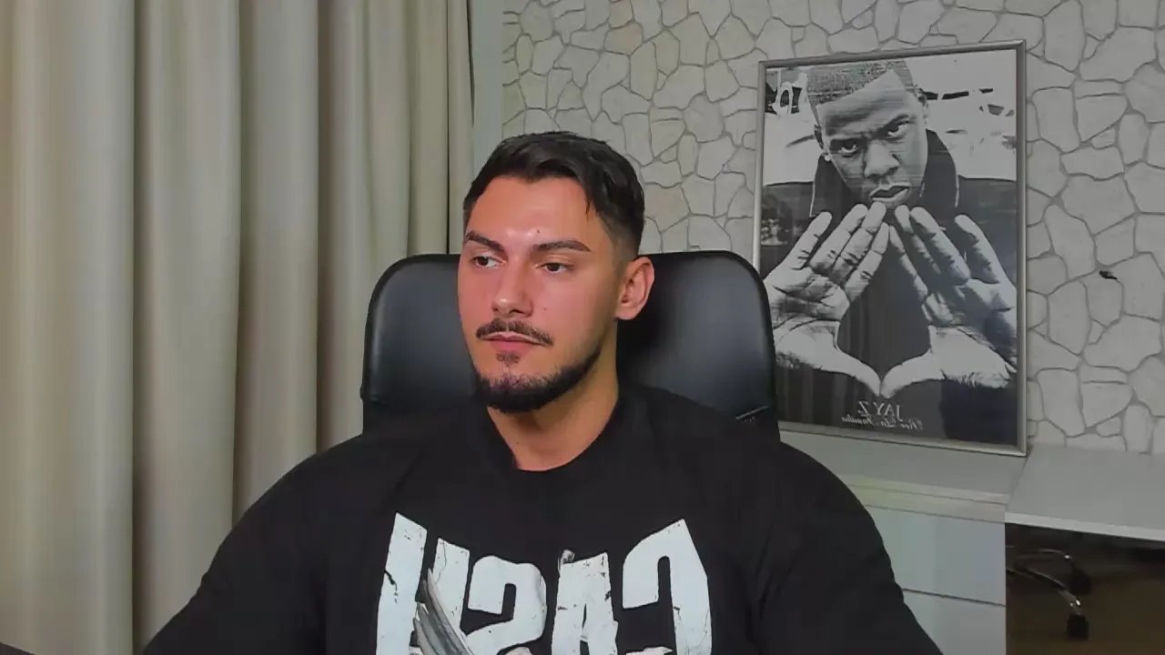 Offline ClintMasters on Cam4