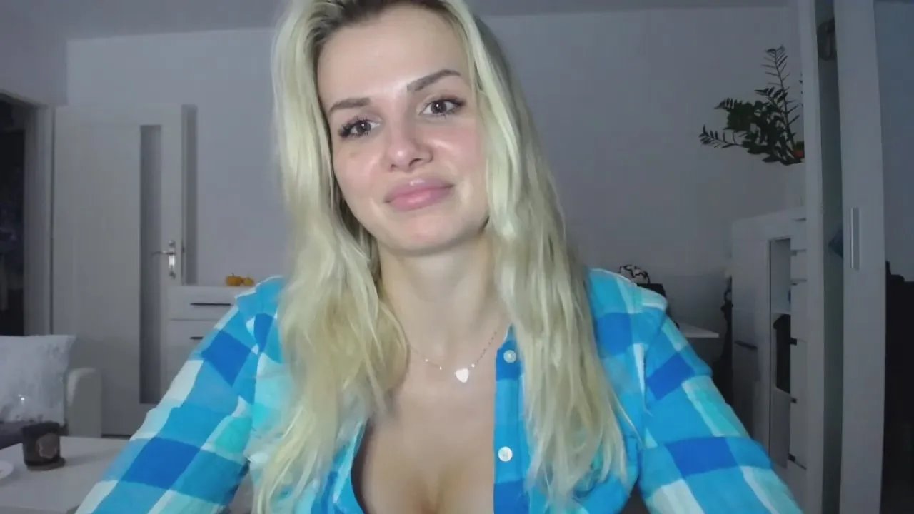 Offline CorneliaBeauty on Cam4