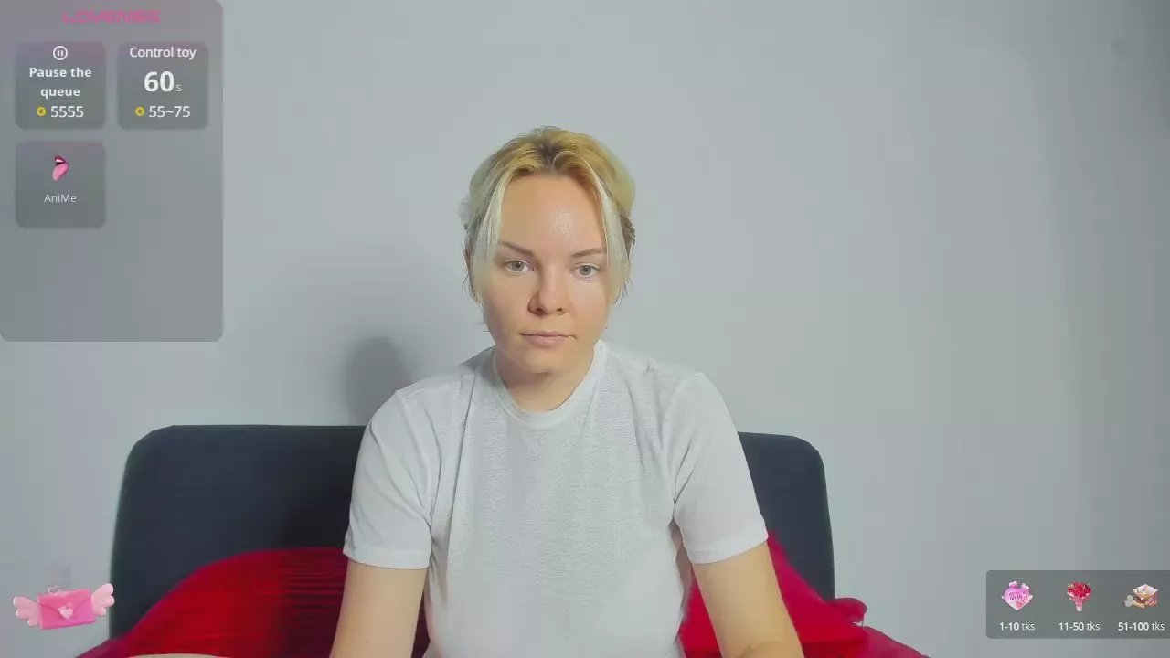 Offline CosmicWarrior_ on Cam4