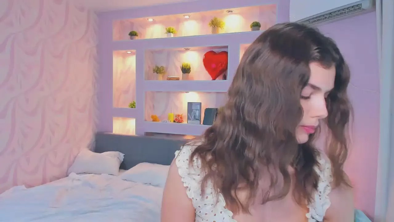 Offline DaisyBlink on Cam4