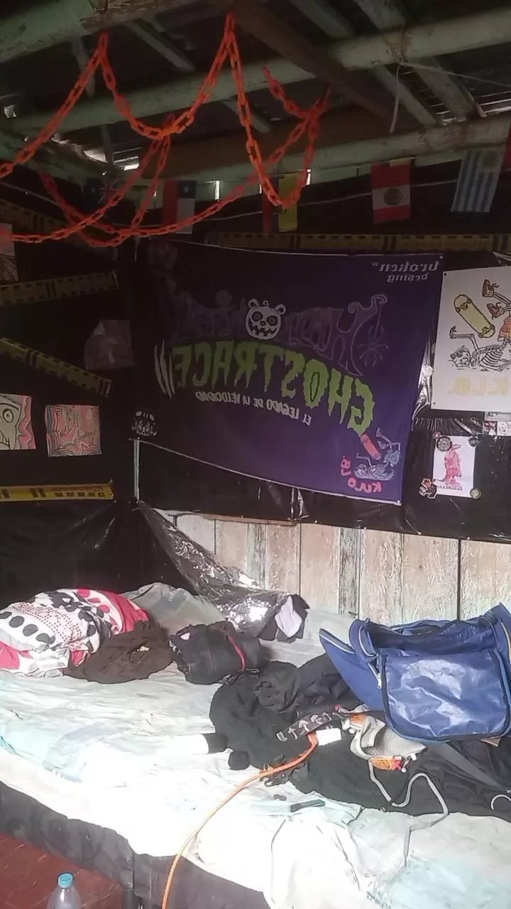 Offline daven_hopperr on Cam4