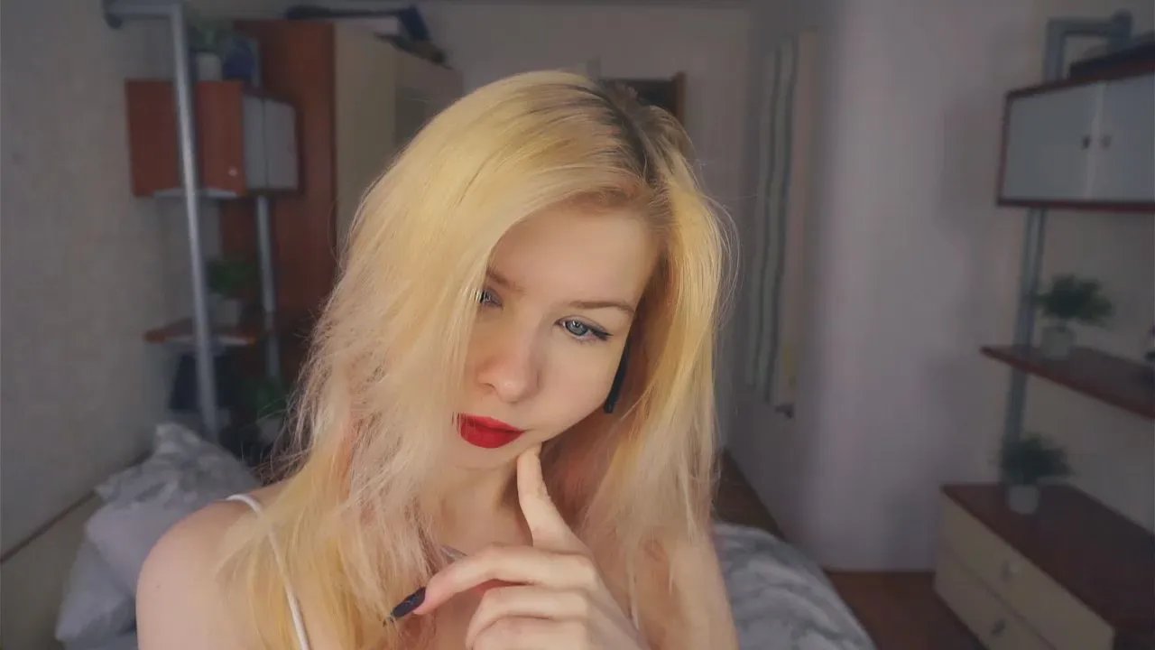 Offline DawnBlatchley on Cam4