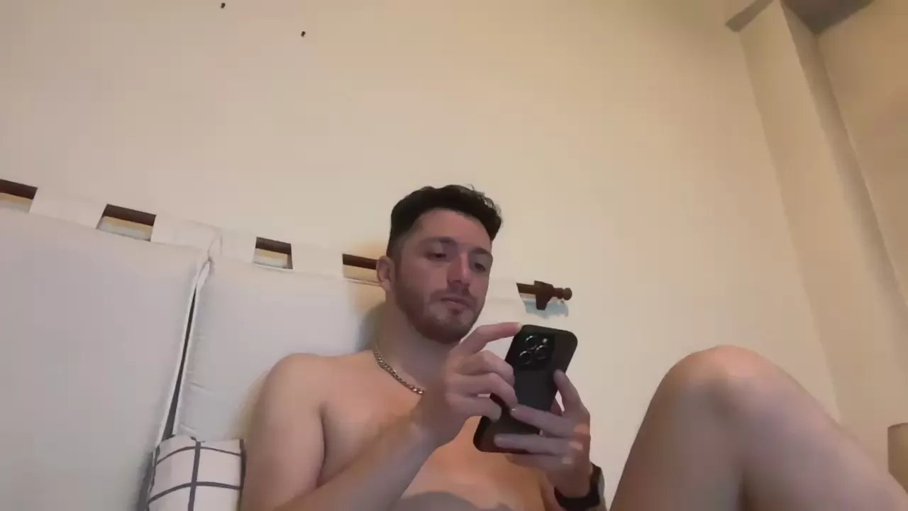 Offline divad88 on Cam4