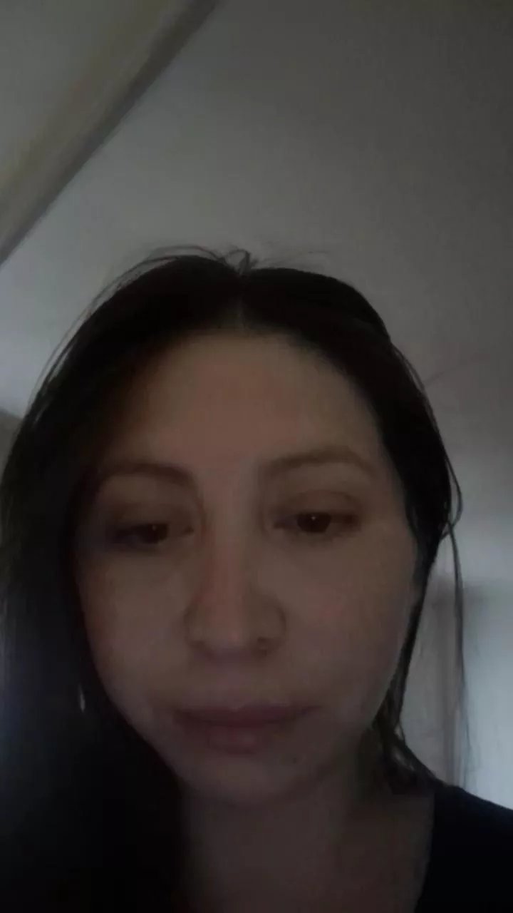 Offline Divahot1 on Cam4