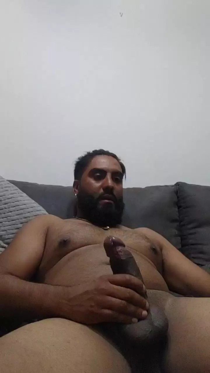 Offline Domineiton33 on Cam4