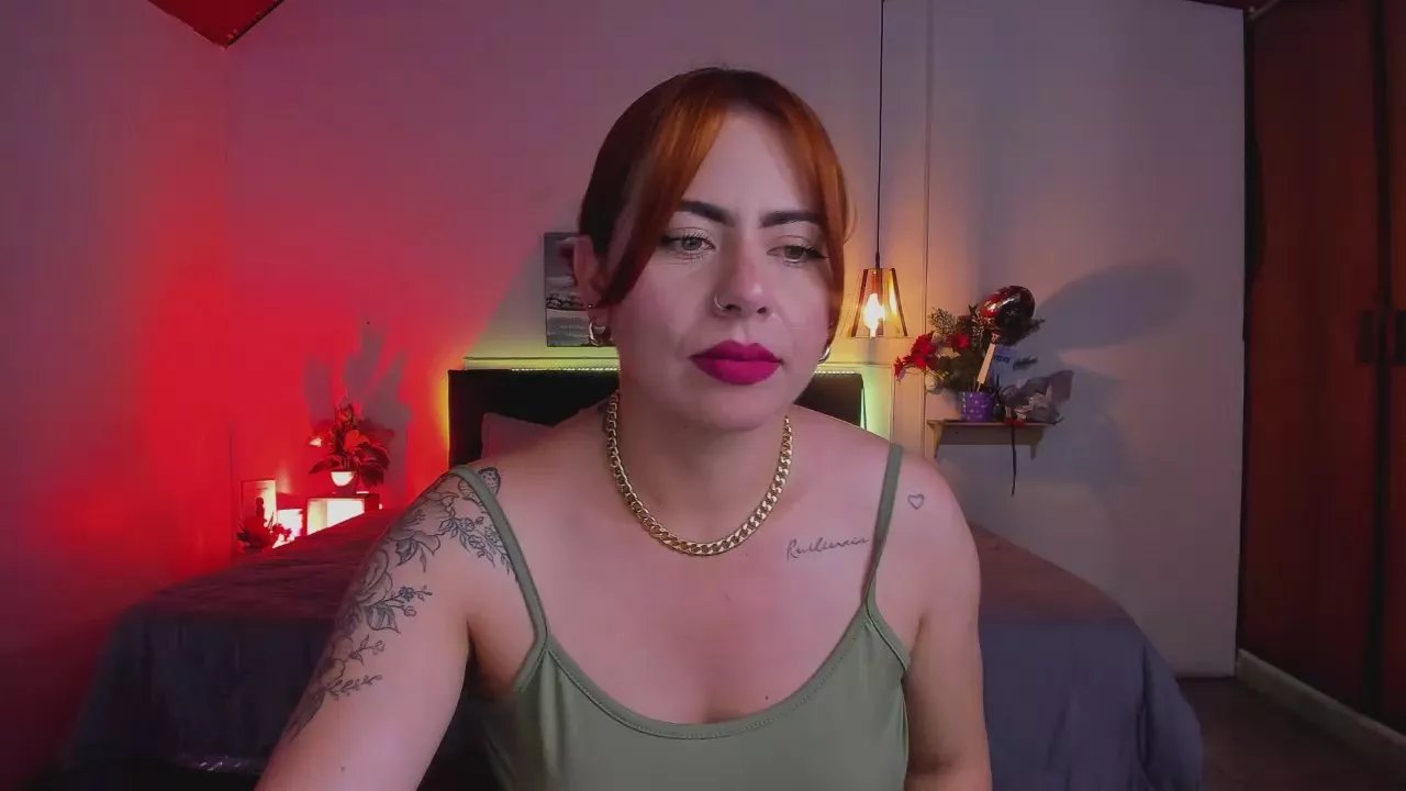 Freechat Dulcecharlottee on Cam4