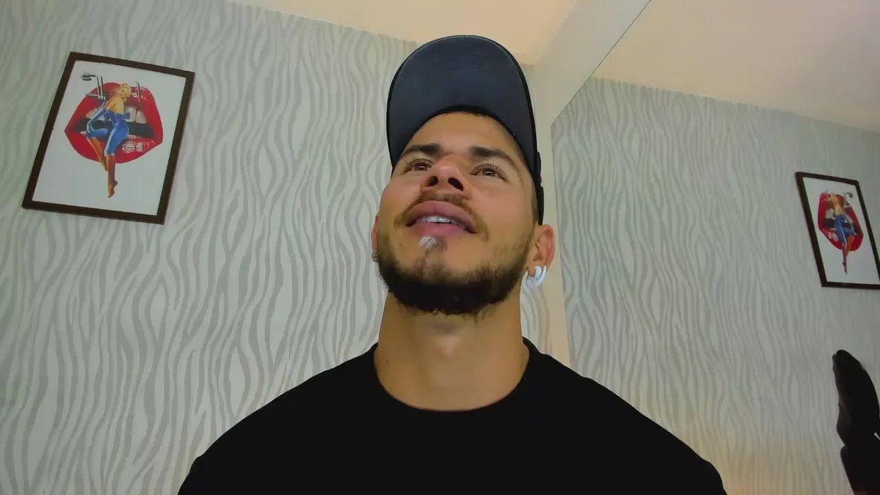 Offline dylan_jacobx on Cam4