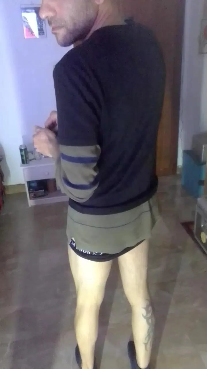 Offline Elabahi69 on Cam4
