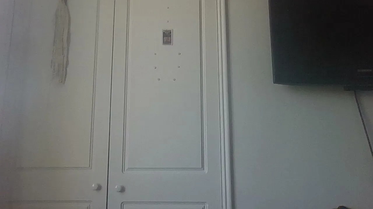 Offline elfrutass on Cam4