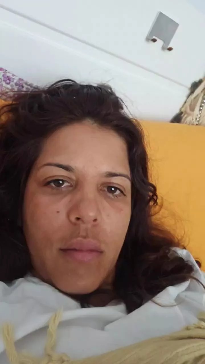 Offline Elsitax on Cam4