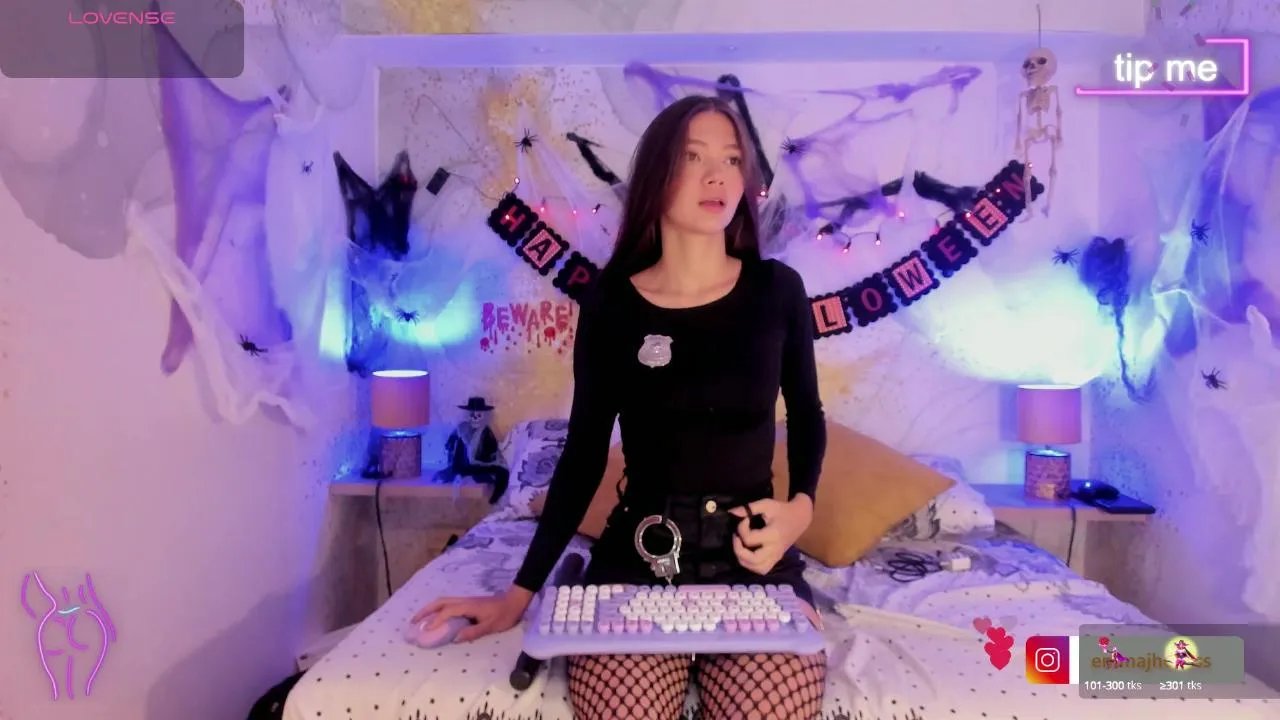 Offline Emma_Jhons on Cam4