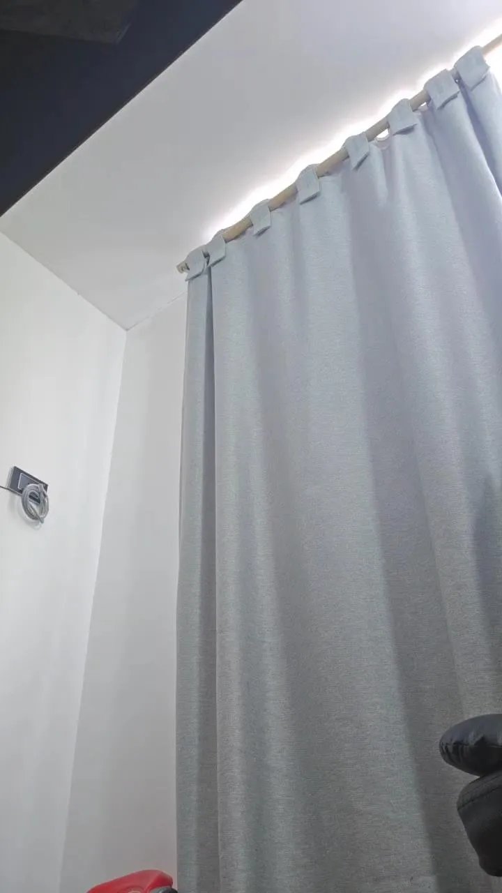 Freechat Estefanii_R on Cam4