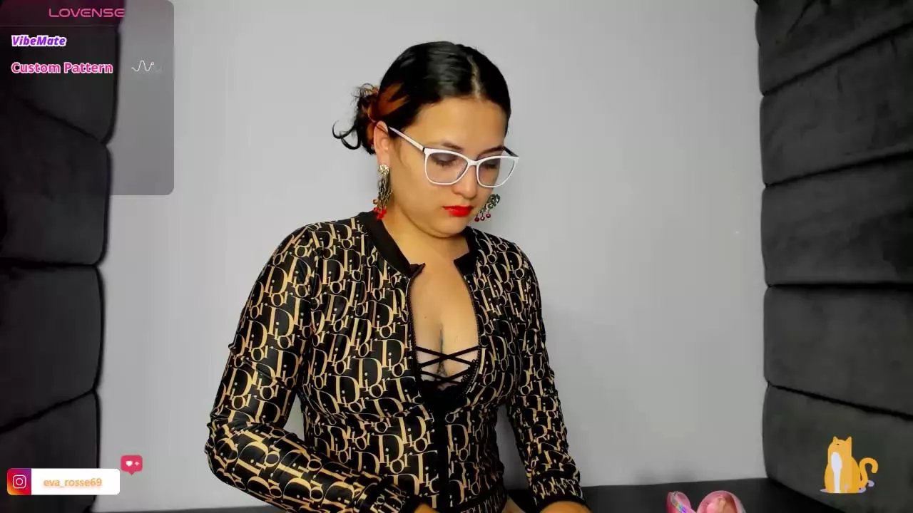 Freechat eva_rosse69 on Cam4