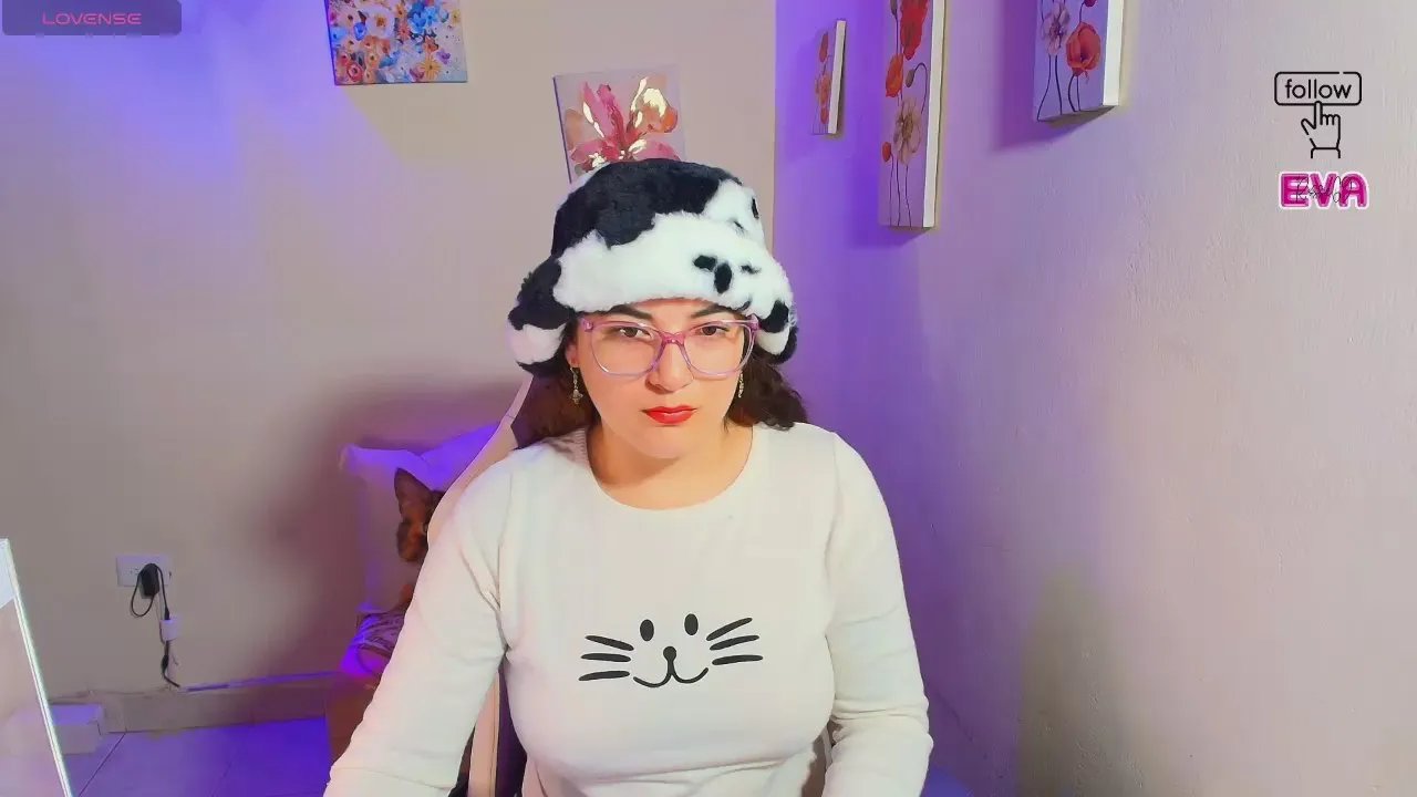 Freechat eva_rosse69 on Cam4