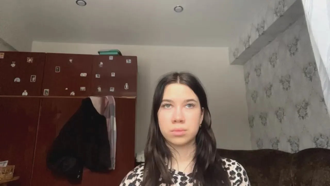 Offline EviaBriddick on Cam4