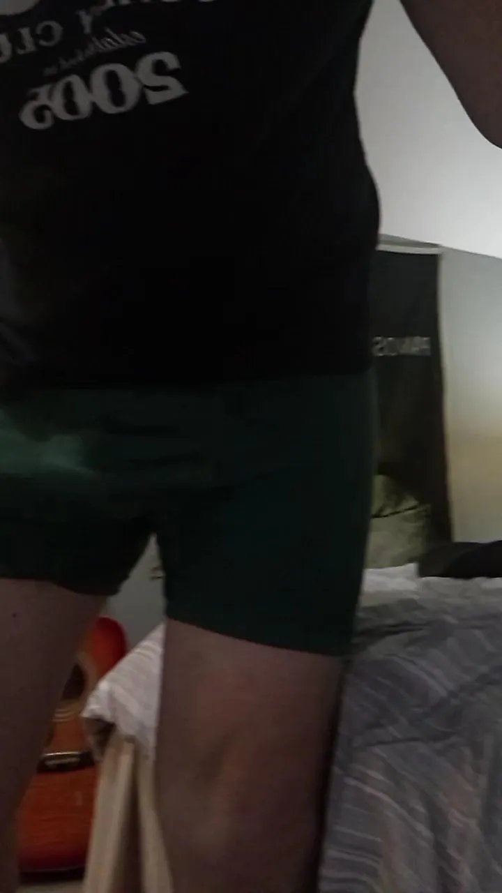 Offline Explosive_andyy on Cam4