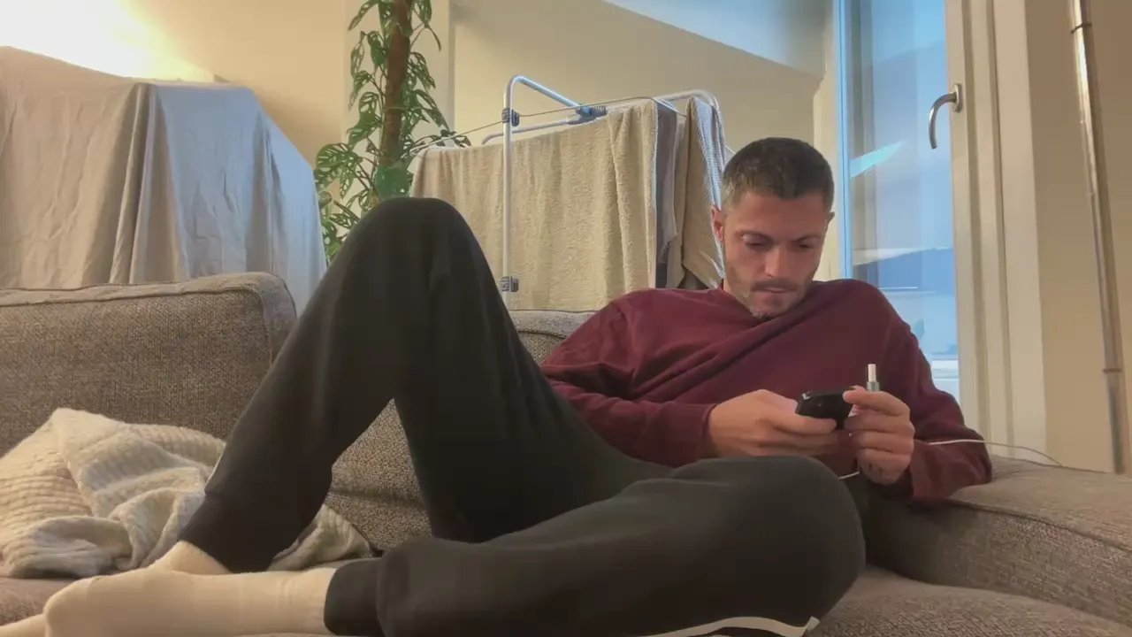 Offline extremeanal on Cam4