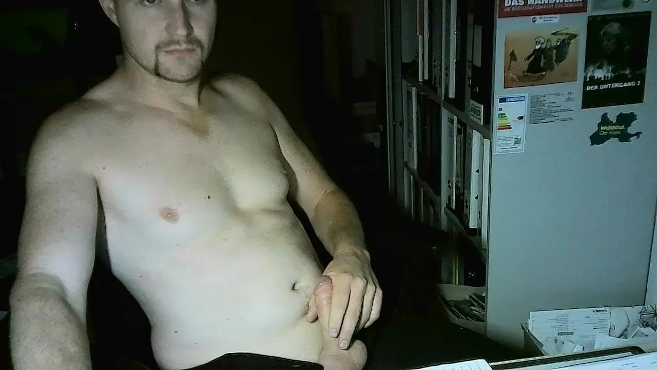 Offline feger97_fun on Cam4