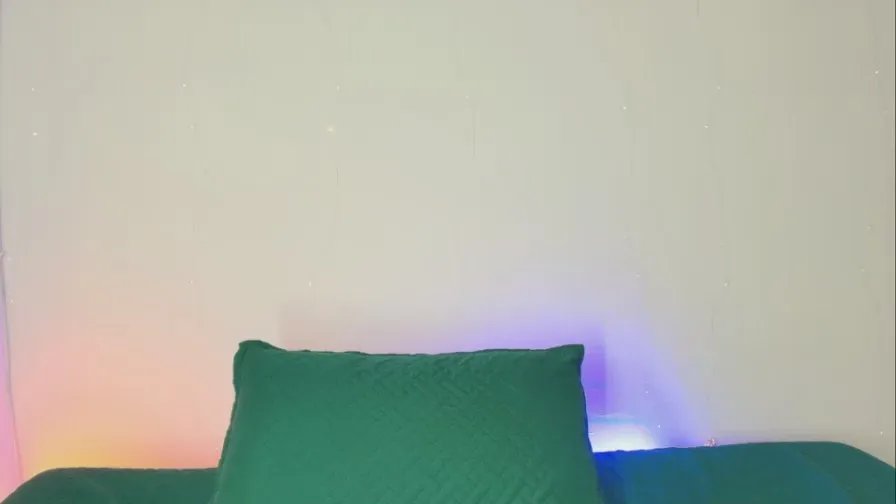 Offline Felicity_1 on Cam4