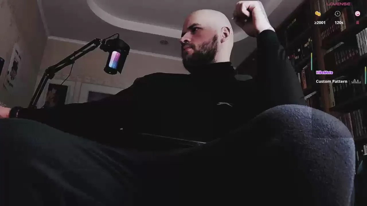 Offline FindomJason on Cam4