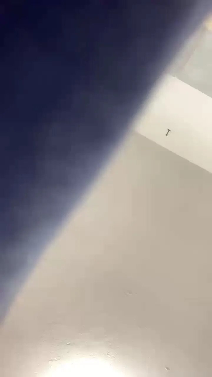 Offline Gabi_loira on Cam4