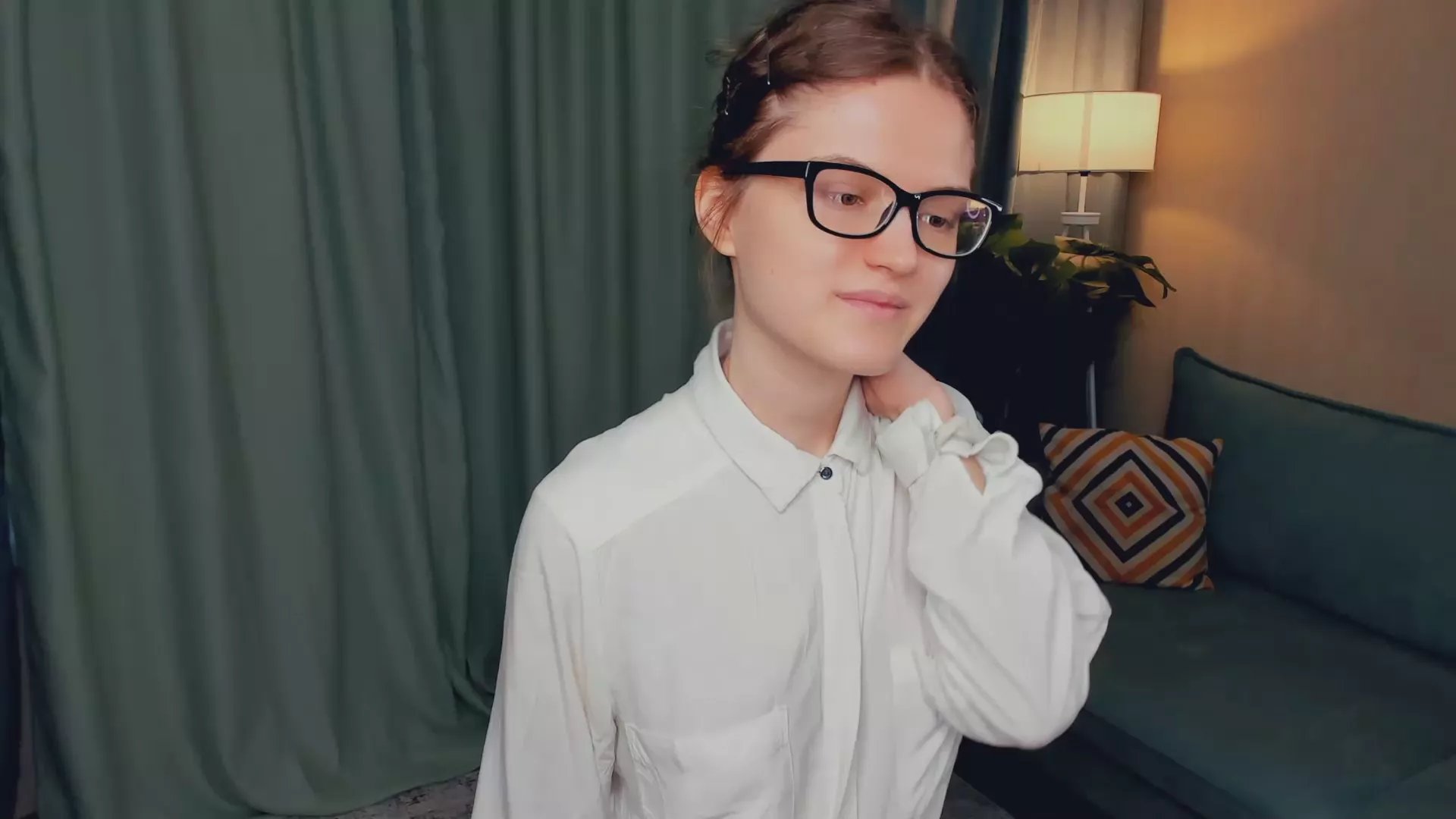 Offline GladysGee on Cam4