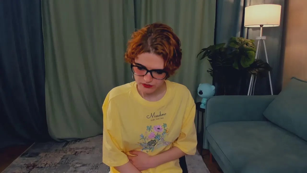 Offline GladysGee on Cam4