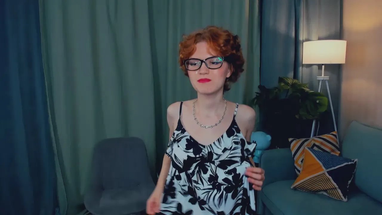 Offline GladysGee on Cam4