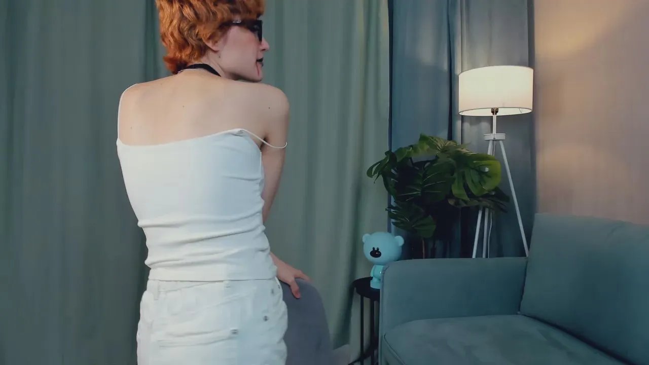 Offline GladysGee on Cam4