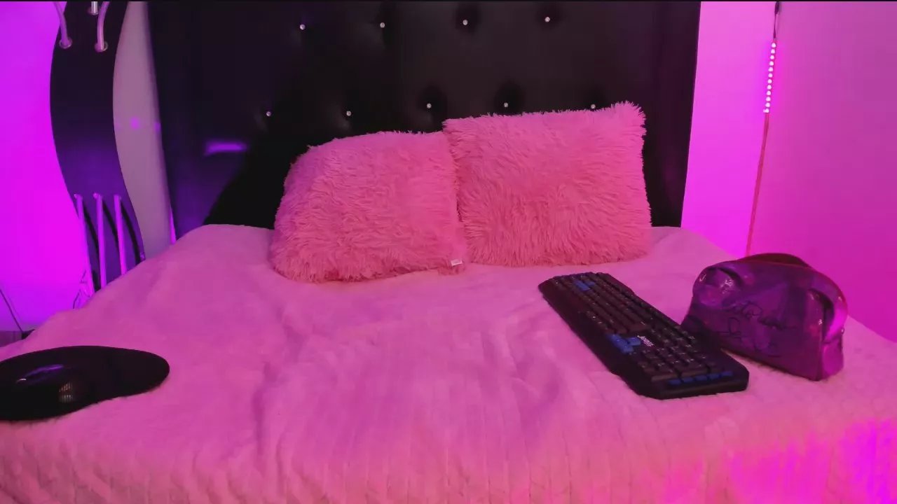 Offline Hanna_Kl on Cam4